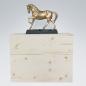 Mobile Preview: Pferdeurne mit Bronzefigur Goldhorse