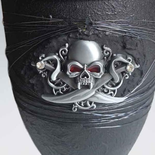 B1553 Bio-Urne Motiv Metall-Totenkopf