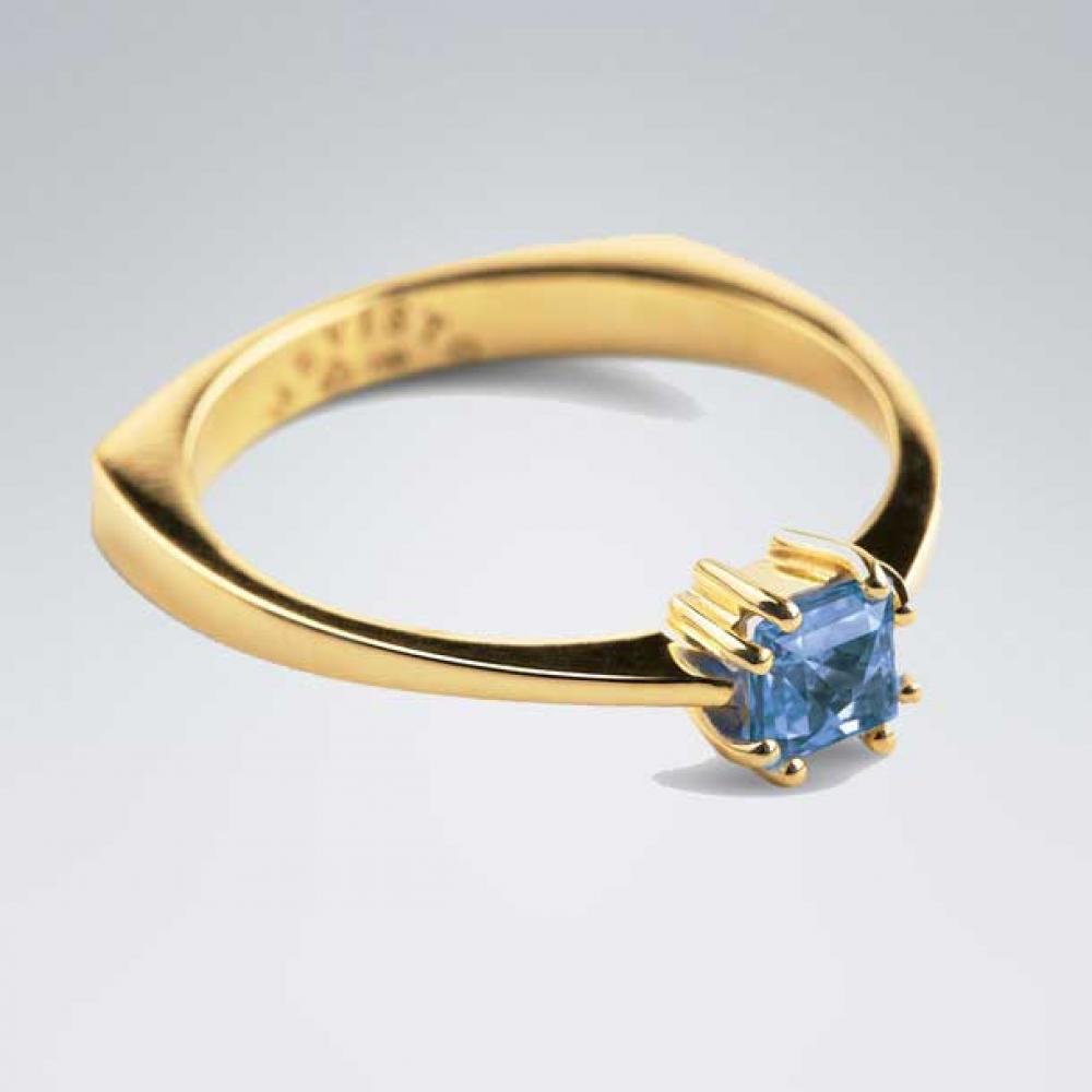 Mevisto Ring #330