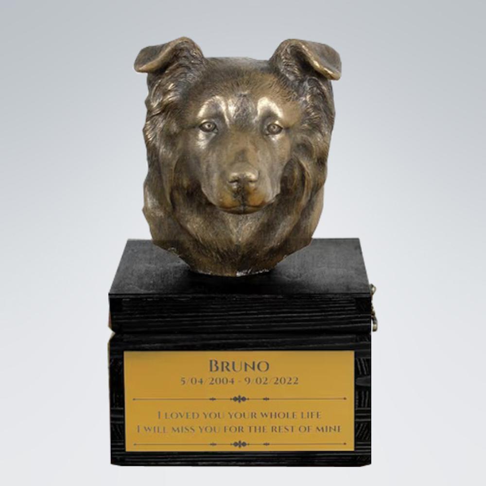 Hundeurne mit Bronze
