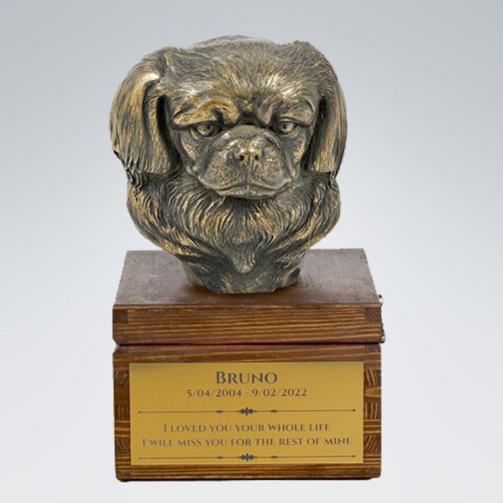 Holzurne mit Gravur Staffordshire Bull Terrier