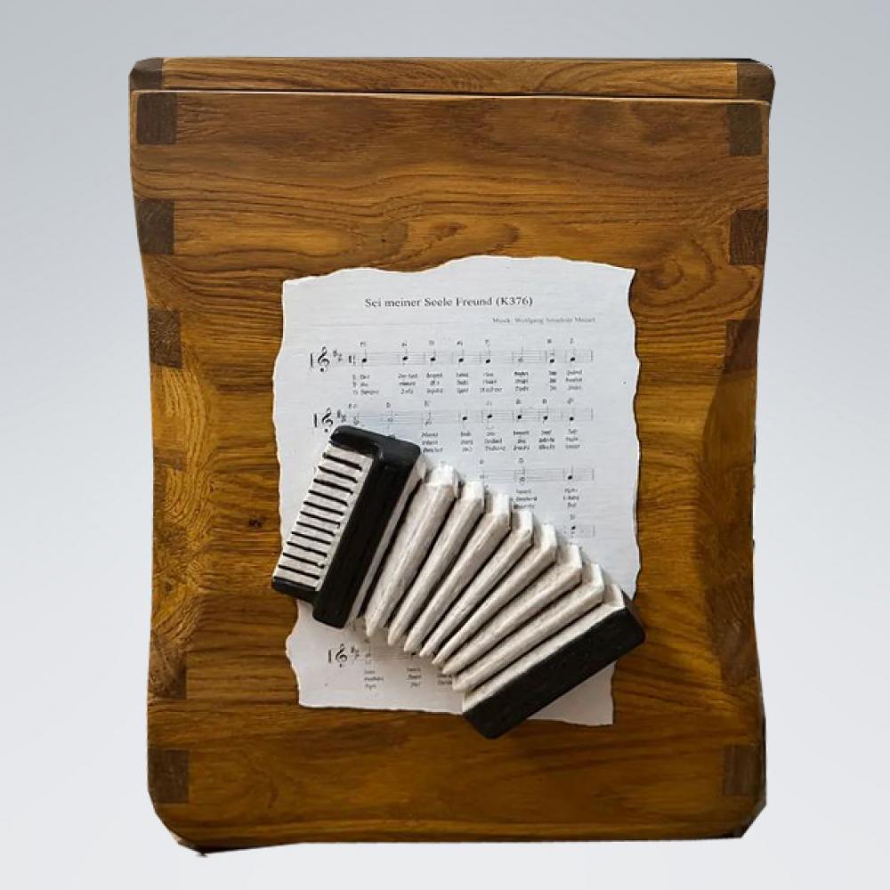 Massivholzurne Erle "Harmonium"
