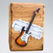 Massivholzurne Gitarre